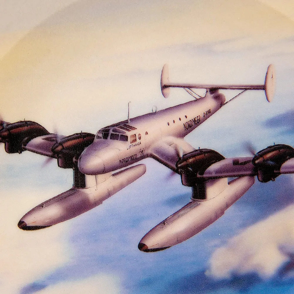 Коллекционная Тарелка «Самолёт - Блом унд Фосс Ha 139 над Атлантикой» Фарфор, Германия -1995 год.