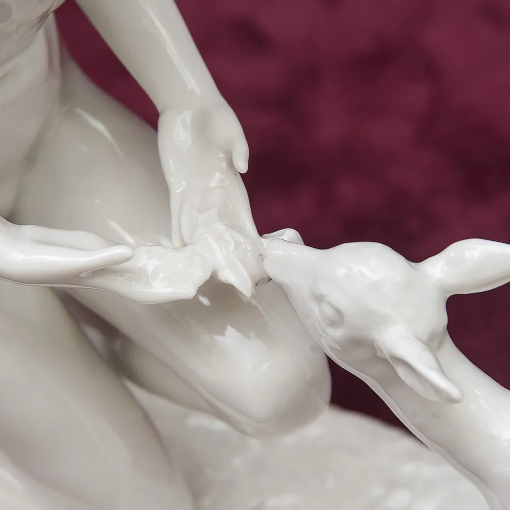 Редкая Фарфоровая Статуэтка «Девушка с Олененком», Hutschenreuther,  Германия -1955 год.