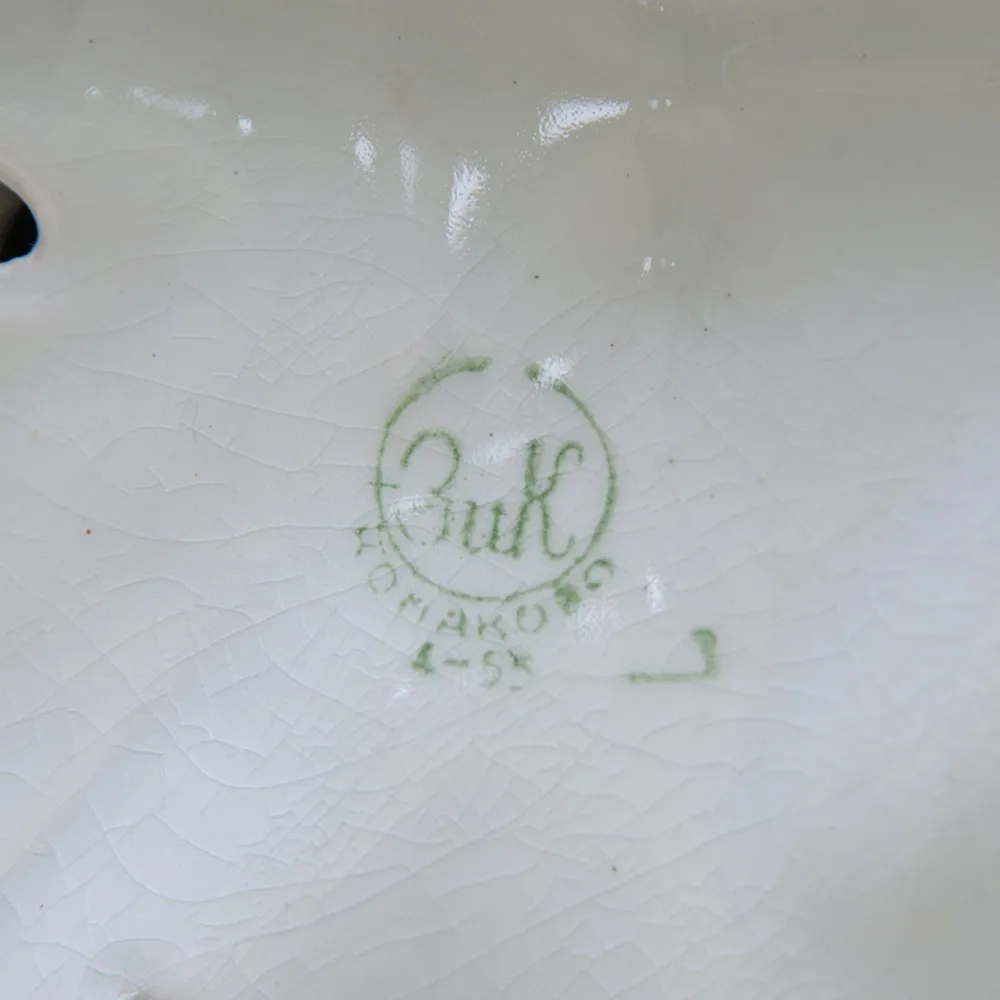 Большая Коллекционная статуэтка «Друзья птиц», Фаянс ЗиК Конаково, СССР - 1955 год.