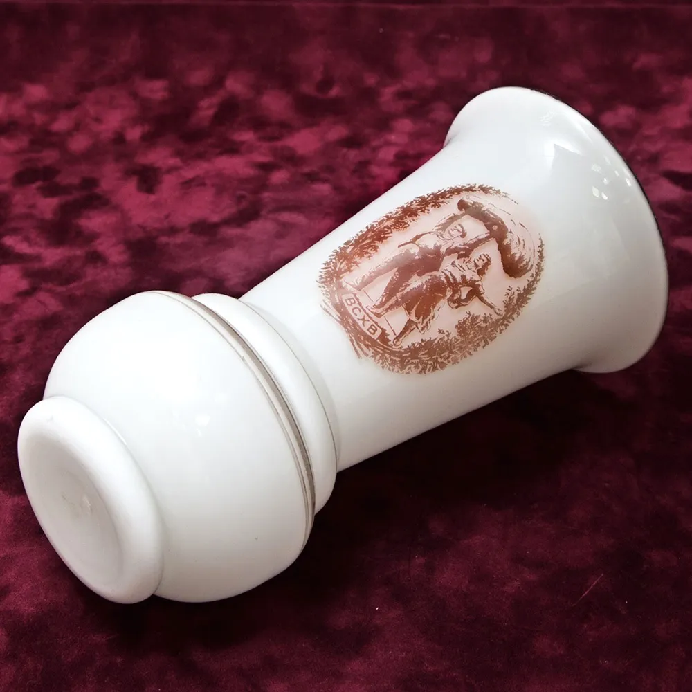 Агитационная Стеклянная Ваза «ВСХВ - Тракторист и Колхозница», Завод «Красный Май» СССР -1954 год.