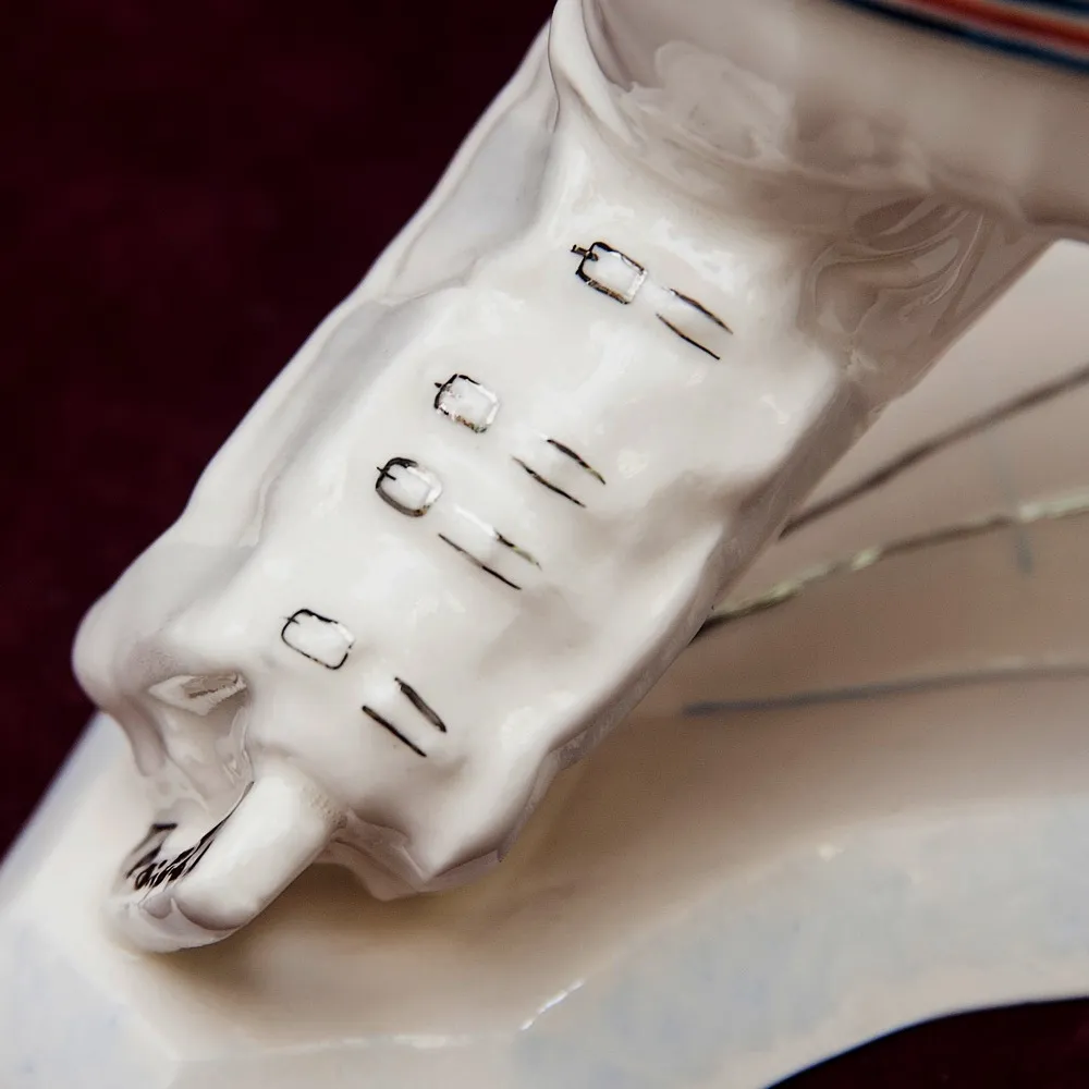 Коллекционная Фарфоровая Статуэтка «Вратарь - Хоккей - Спорт» Россия.