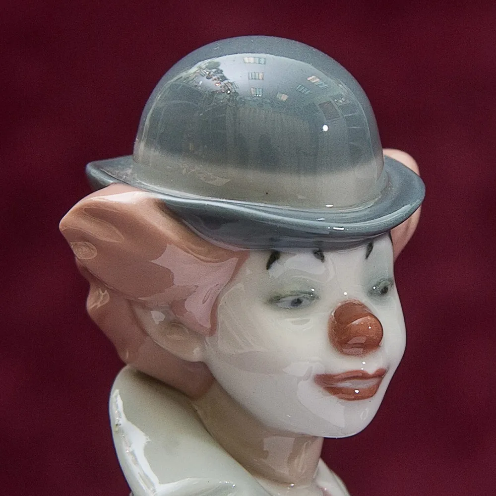 Фарфоровая статуэтка «Клоун со скрипкой» Lladro, Испания - 1987 год.