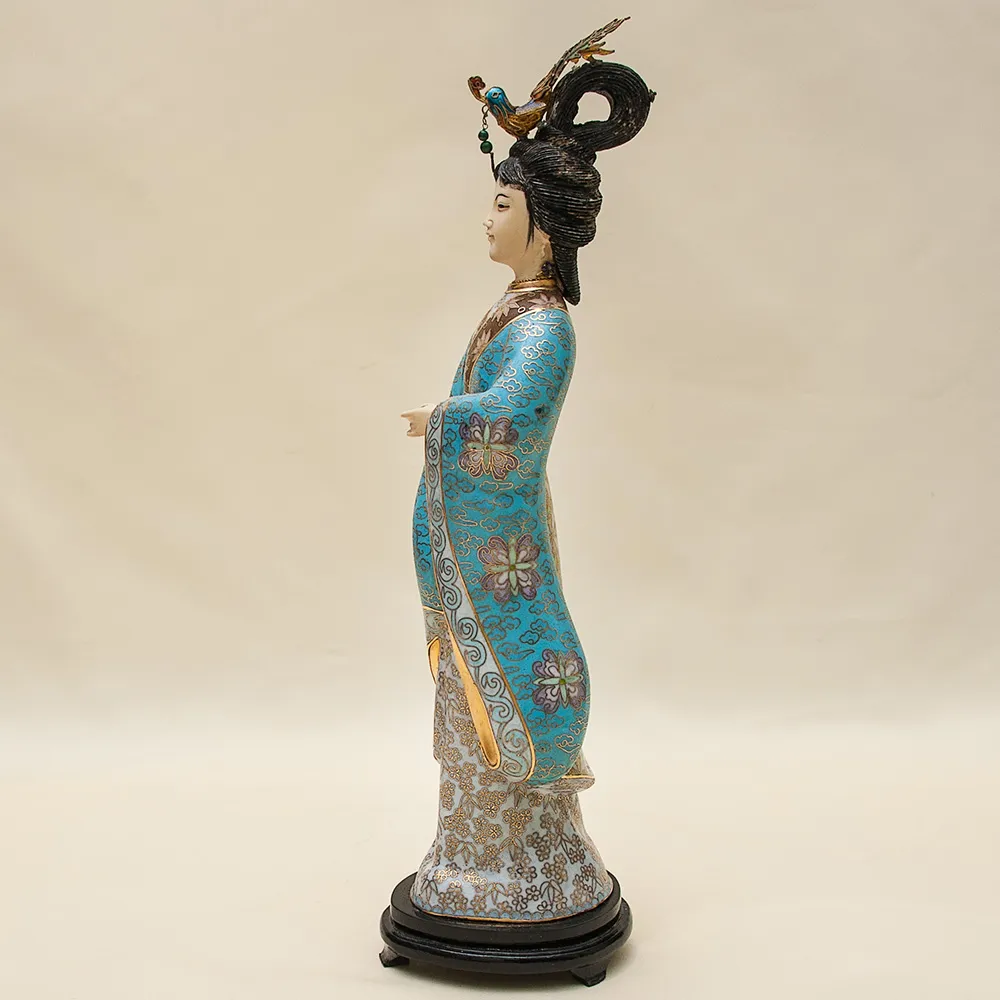 «Девушка в Кимоно» - Статуэтка в технике «Клуазоне» Китай 50 -е годы ХХ века Н - 37 см.