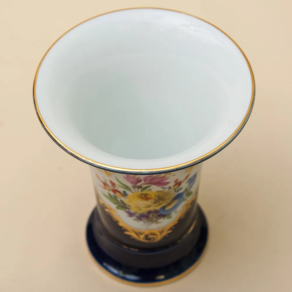 Коллекционная Фарфоровая Ваза Н - 14 см., MEISSEN / МЕЙСЕН, Германия - 1982 год.