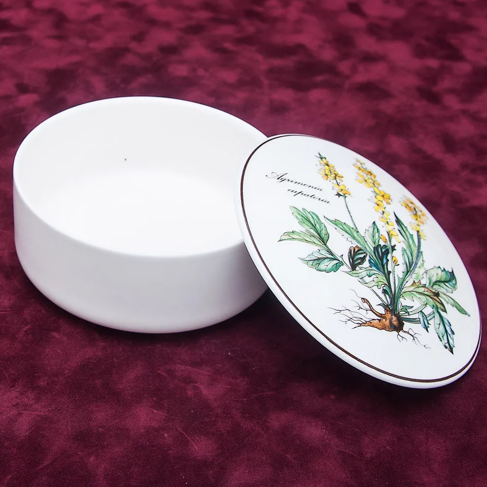 Среднего размера Шкатулка «Agrimónia» из серии Ботаника Villeroy&Boch Германия.