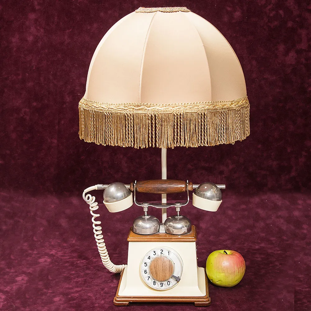 Дизайнерская Электрическая Настольная Лампа Светильник «Ретро Телефон».