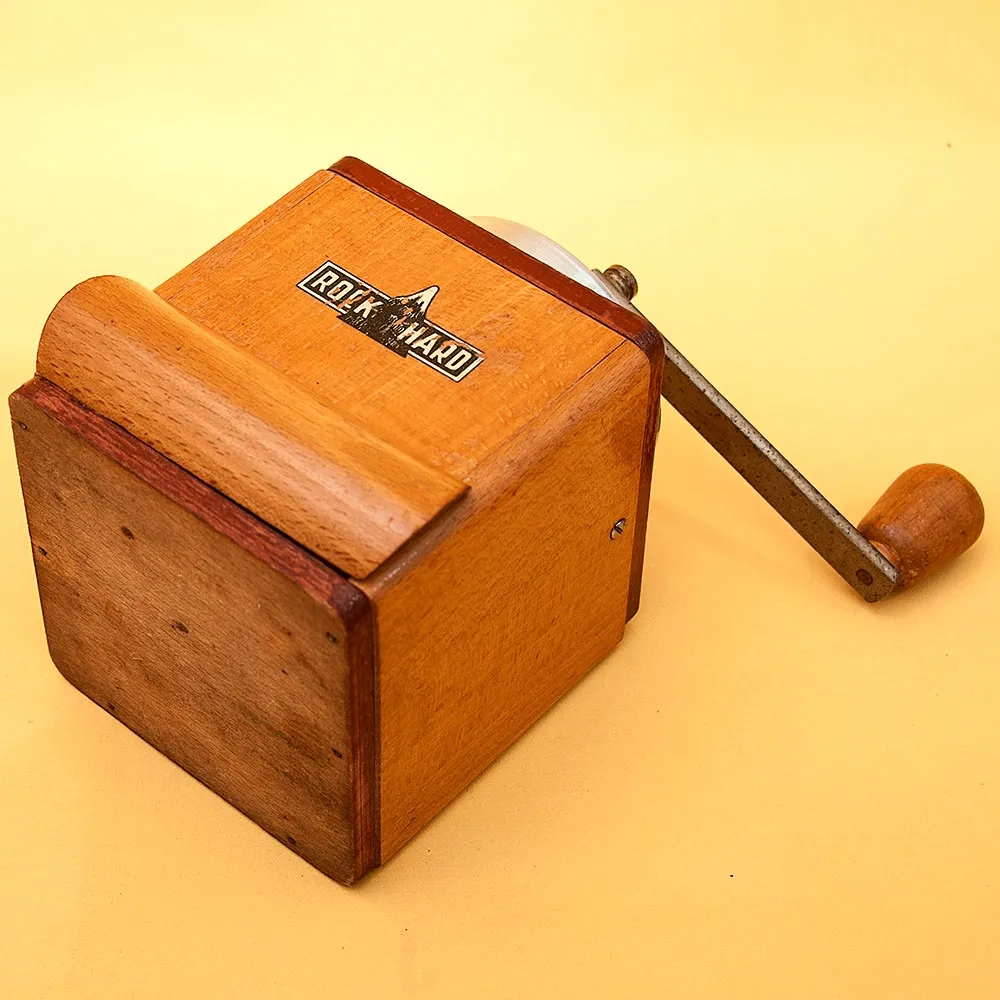 Коллекционная Ручная Механическая Кофемолка ROCK HARD, США - середина ХХвека.