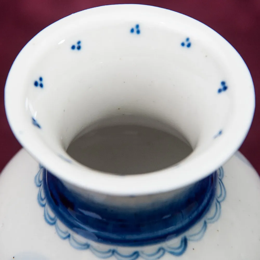 Авторская Коллекционная Фарфоровая Ваза «Розы» СССР ГЖЕЛЬ - 1980 год.