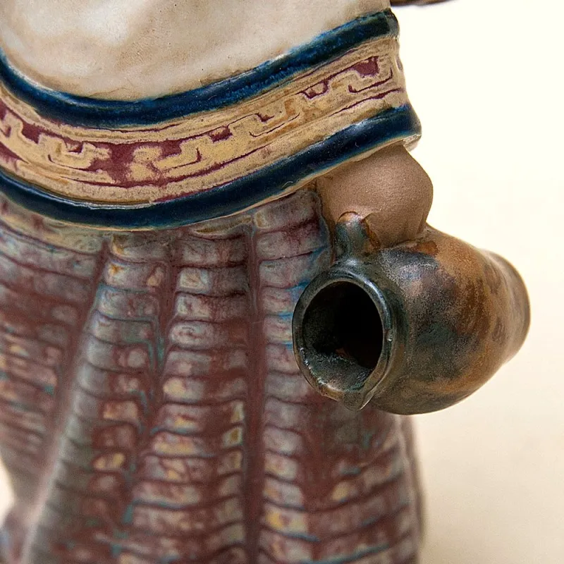 Коллекционная Фарфоровая статуэтка «Девочка в сомбреро» серия Грес Lladro, Испания - 1984 год.