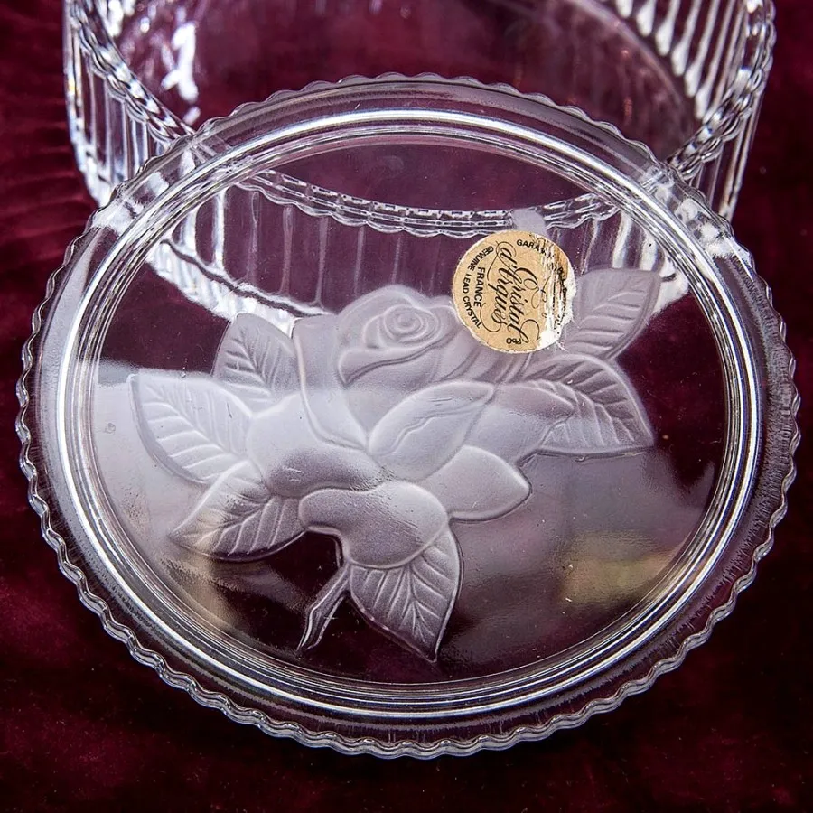 Шкатулка или Мелочевница «Хрустальная Роза». Vannes Le Chatel Франция -60гг.