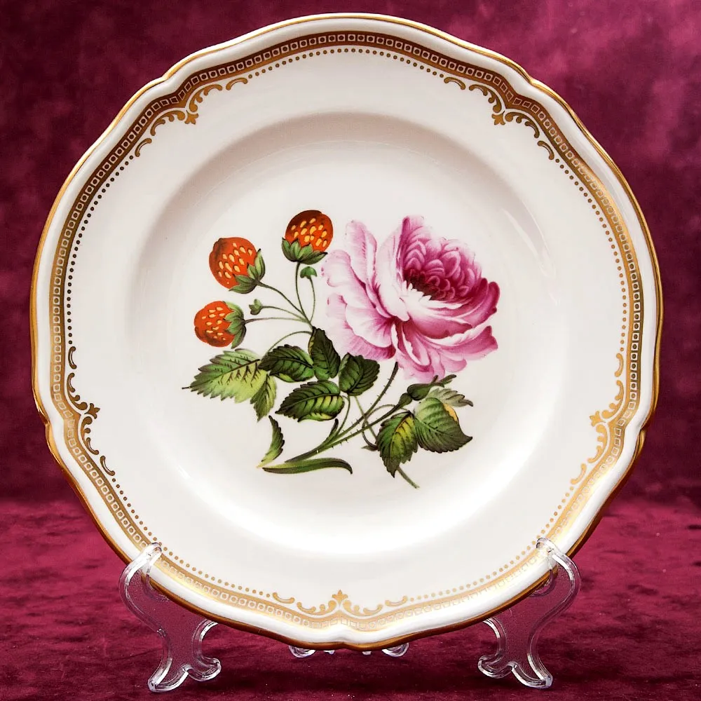 Коллекционная Тарелка - Блюдо «Роза и Клубника» Фарфор, SPODE Англия 70-е годы ХХ века..