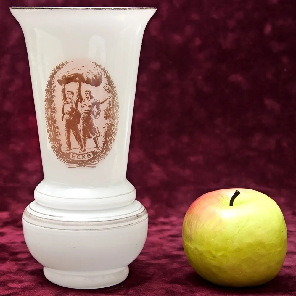 Агитационная Стеклянная Ваза «ВСХВ - Тракторист и Колхозница», Завод «Красный Май» СССР -1954 год.