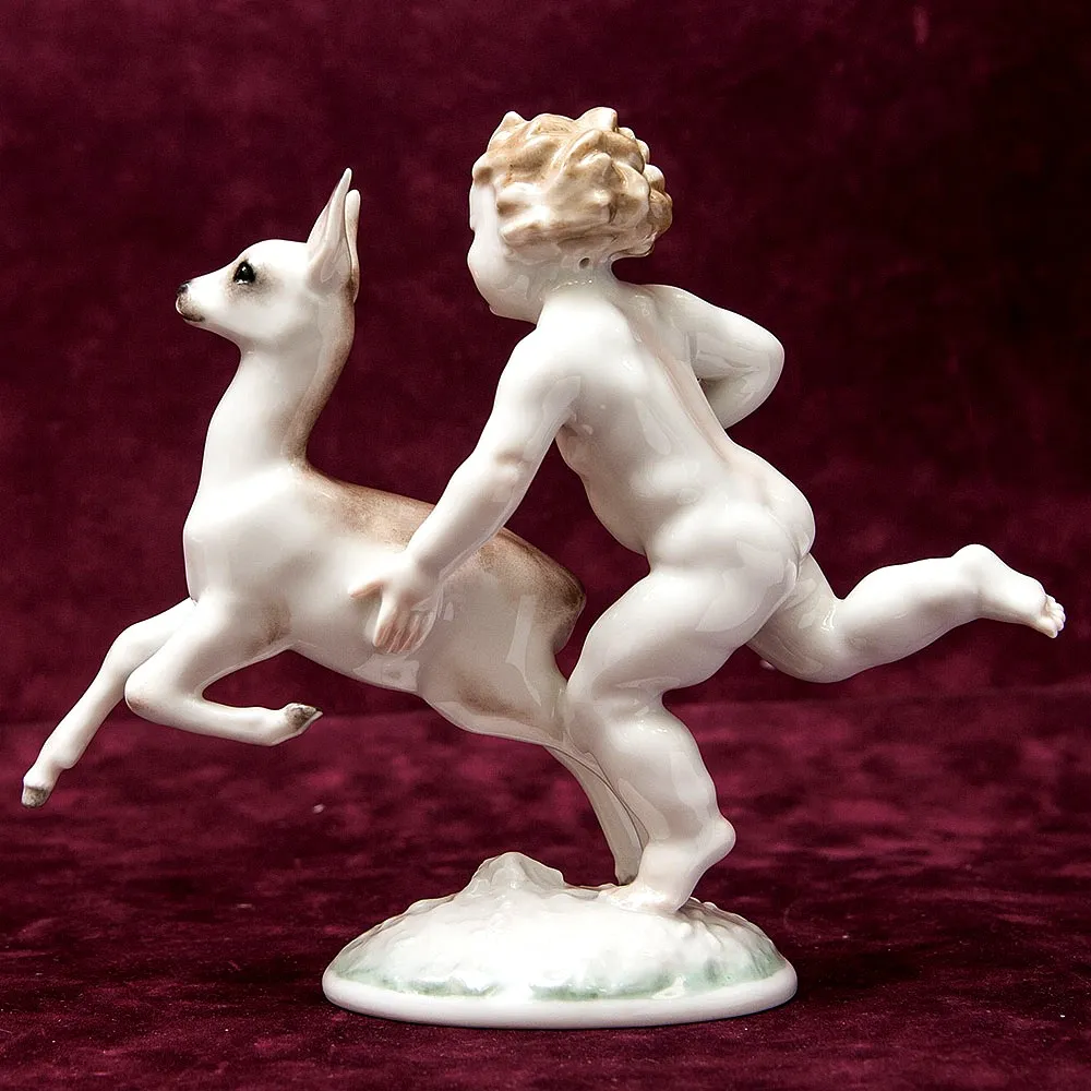 Редкая Фарфоровая Статуэтка «Путти с Олененком», Hutschenreuther,  Германия -1948 год.
