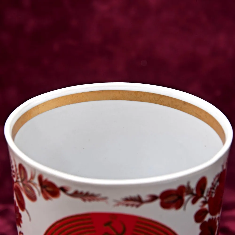 Агитационная! Подарочная Фарфоровая Ваза «Госкомспорт СССР» Барановский ФЗ CCCР - 70 гг.