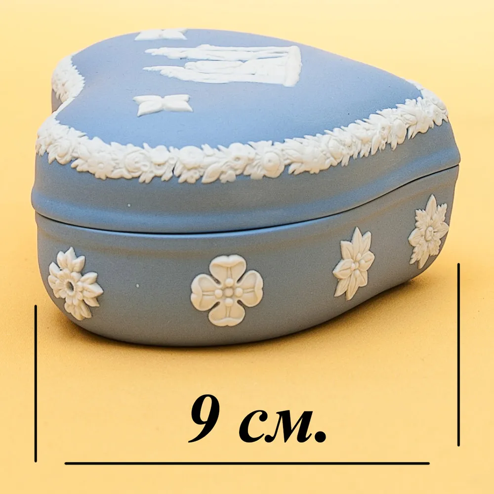 Шкатулка - Бонбоньерка «Атлантида» фарфор ВЕДЖВУД, WEDGWOOD, Англия -1977 год.