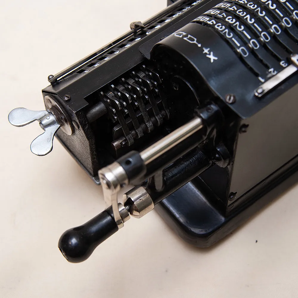 Винтажный Калькулятор - Арифмометр - Механическая Счётная Машинка «ФЕЛИКС».