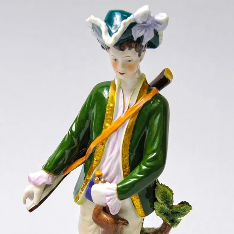 Коллекционная Фарфоровая статуэтка «Охотник с трофеем», Scheibe - Alsbach Германия 1952 - 1972 годы.