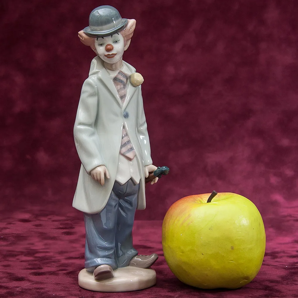 Фарфоровая статуэтка «Клоун со скрипкой» Lladro, Испания - 1987 год.