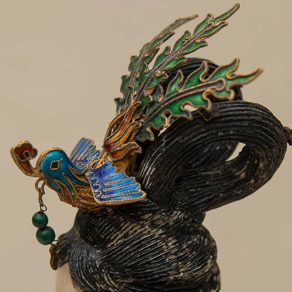 «Девушка в Кимоно» - Статуэтка в технике «Клуазоне» Китай 50 -е годы ХХ века Н - 37 см.