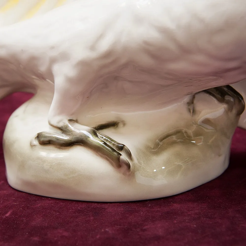 Большая Статуэтка Птица - Попугай - Какаду Желтохохлый, фарфор ИФЗ, Россия.