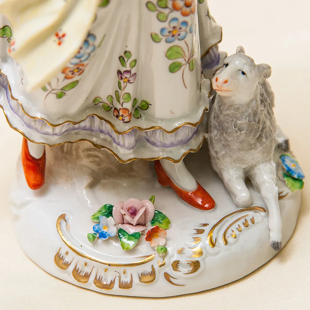 Коллекционная Фарфоровая Статуэтка «Весёлая Пастушка» Н-24см. SITZENDORF, Германия - 50гг..