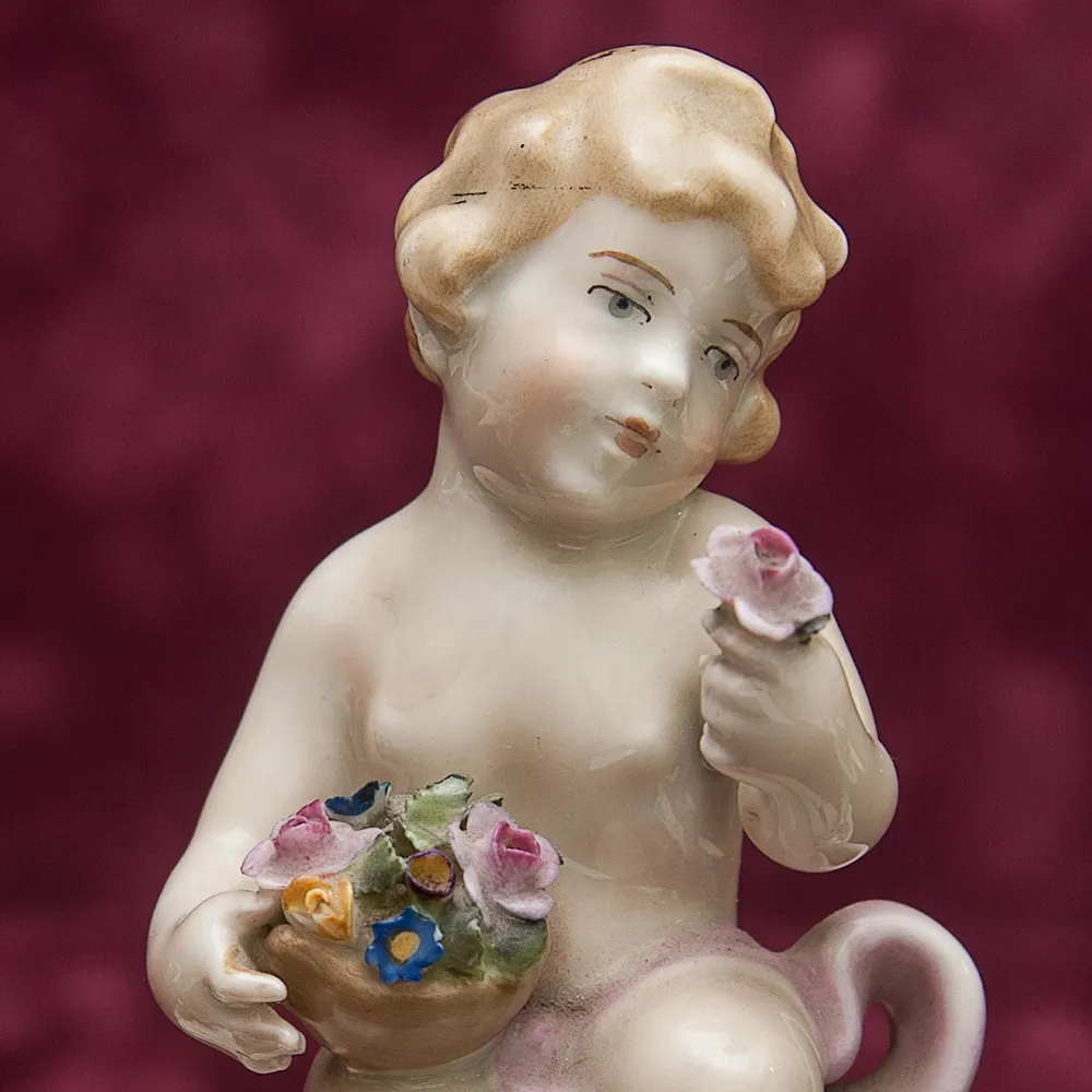 Подсвечник «Путти» Фарфор - Von Schierholz - Германия 1930-1950 годы ХХ века.