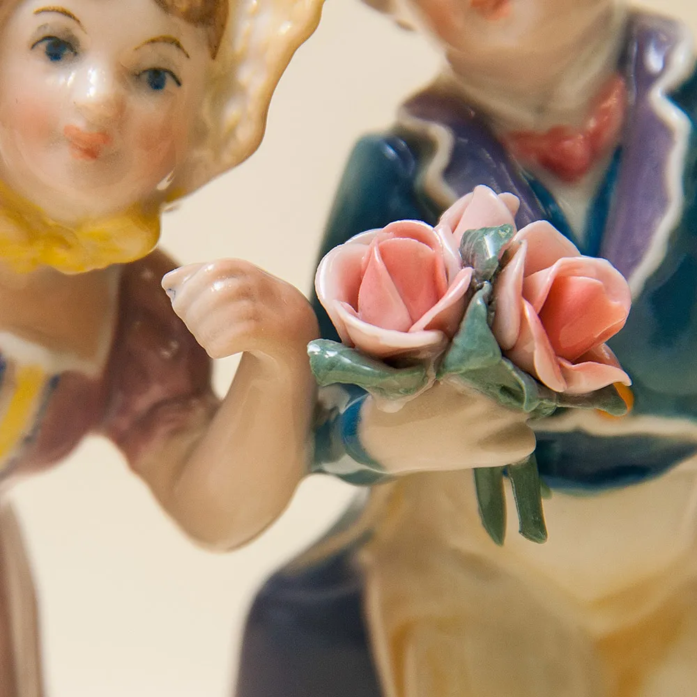 Редкость!!! Фарфоровая Статуэтка «Букет для Мамы», Карл Энс / Karl Ens, Германия, 30-е гг.
