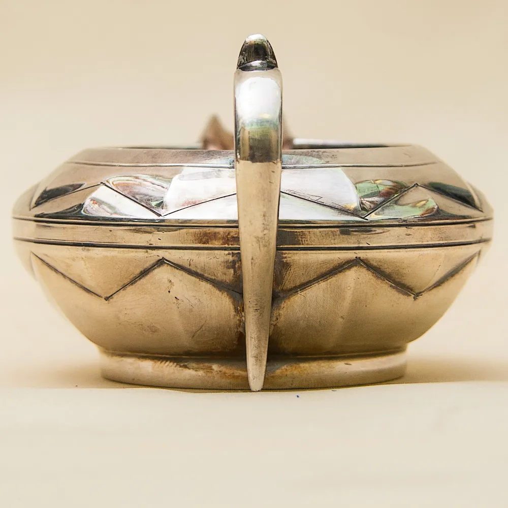 Набор для подачи Чая, АРТ ДЕКО, Silverplate William Hutton&Sons Англия, начало ХХ века.