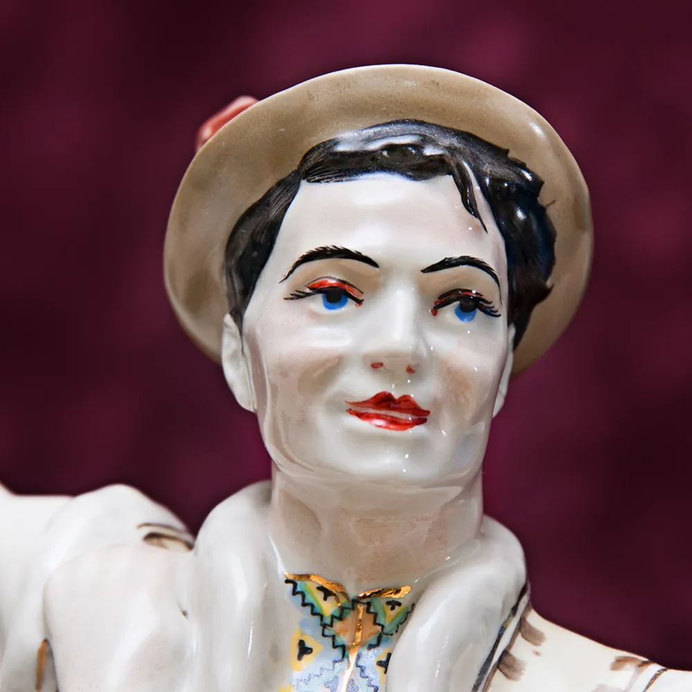 Редкость!!! Большая Фарфоровая Статуэтка «Гуцульский танец. Коломийка» Городницкий ФЗ - CCCР.