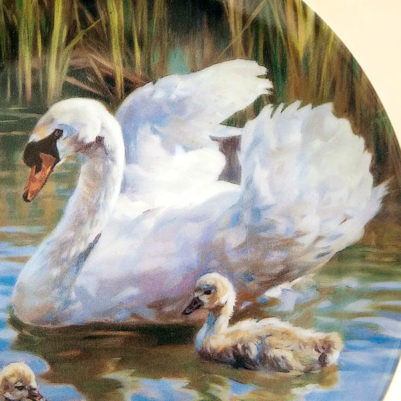 Коллекционная Тарелка «Гордые Лебеди» серия «Птицы у воды», Фарфор, Швейцария -1995г.