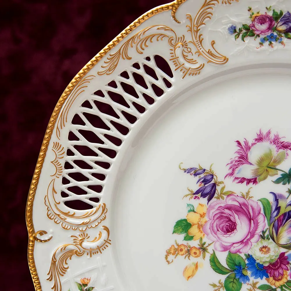 Коллекционная Тарелка - Блюдо «Садовый букет» Прорезной Фарфор, ROSENTHAL Германия.