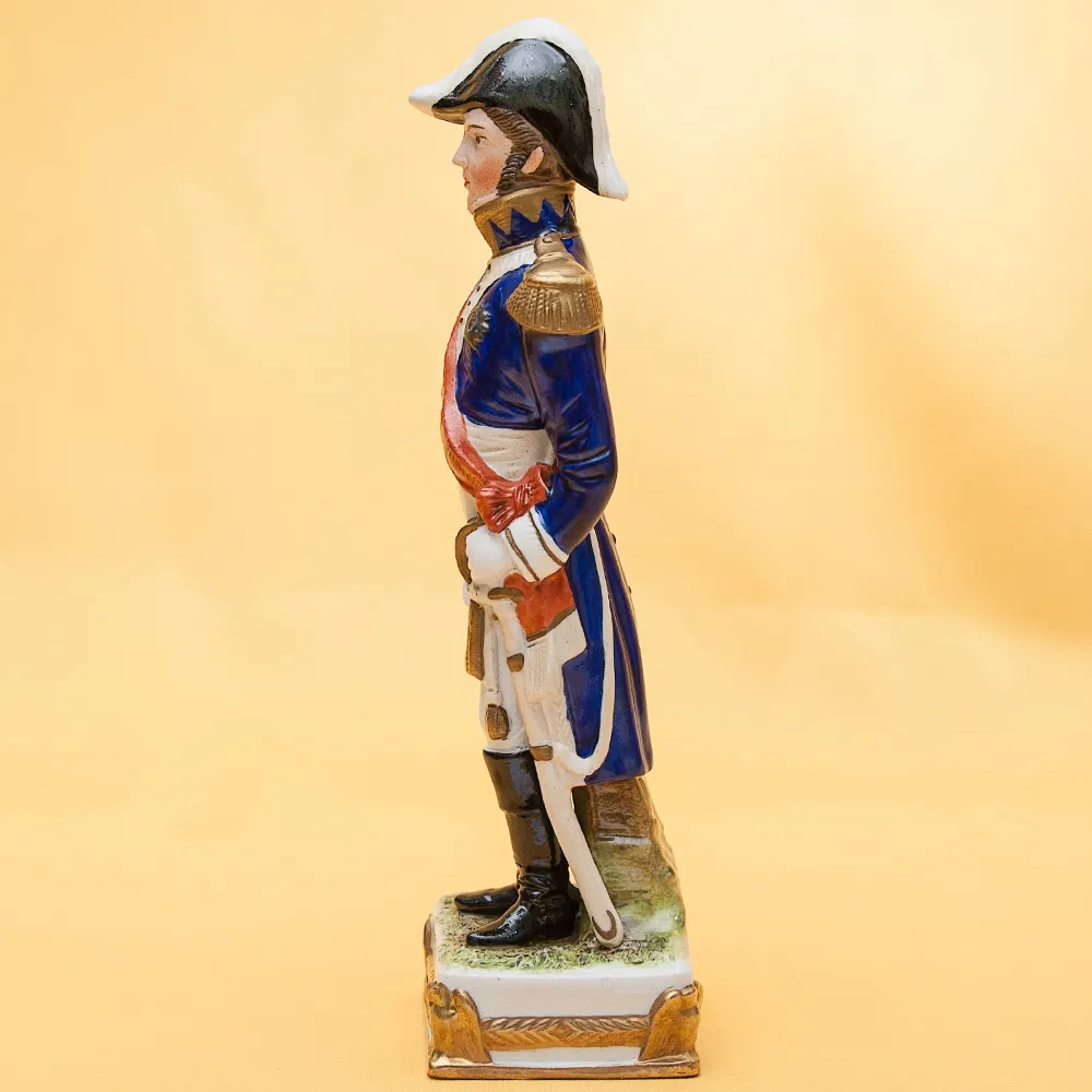 Статуэтка «BERTRAND» серия «Маршалы Армии Наполеона» Фарфор Scheibe - Alsbach.