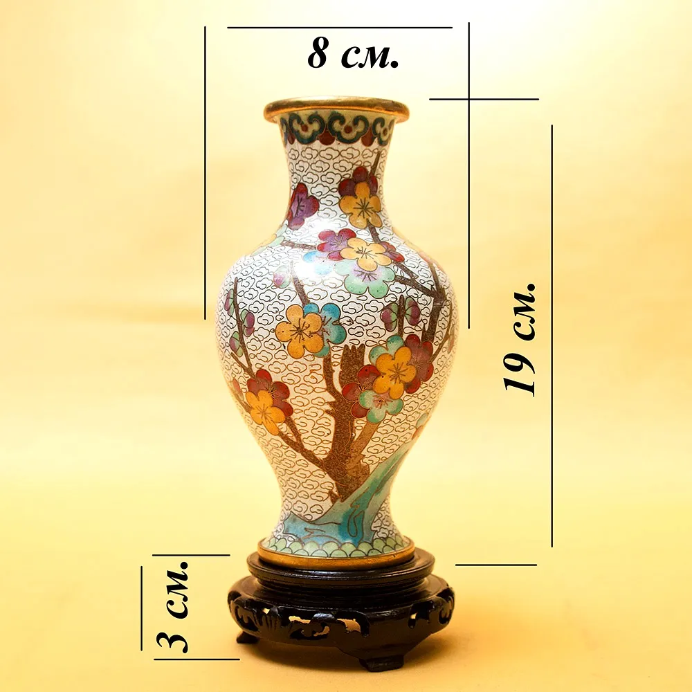 Винтажные Парные Вазы «Цветение Сакуры» в технике « Клуазоне» Китай 50 -е годы ХХ века Н - 19 см.