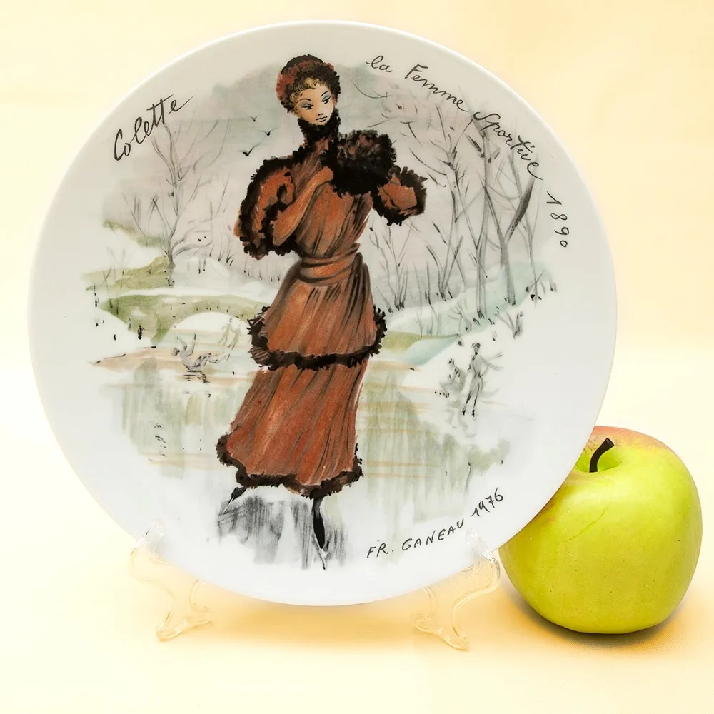 Коллекционная Тарелка «Женщина и 1890 год » Фарфор, Лимож, Limoges, Франция - 1976 год.
