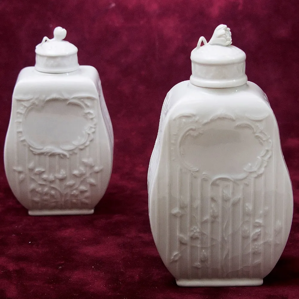 Две Коллекционные Фарфоровые Чайницы,  KPM Berlin, Германия, середина ХХ века.