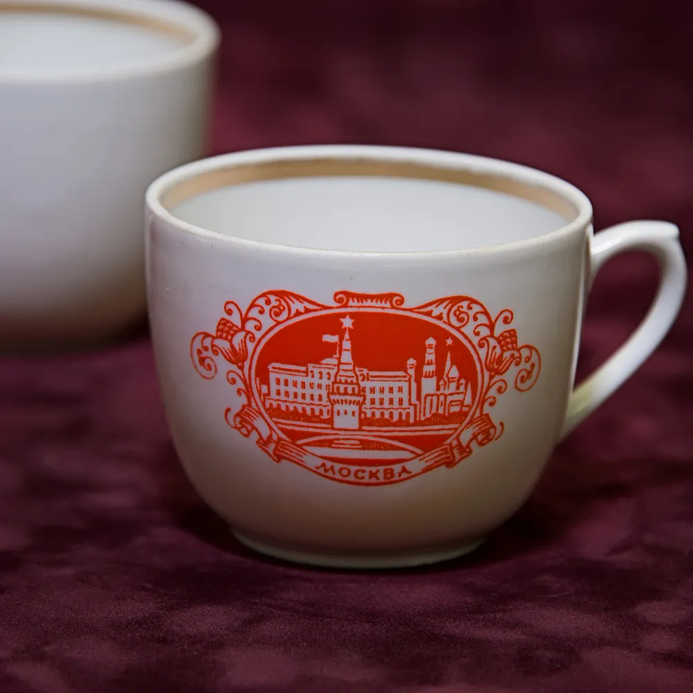 Две чашки «Красная Москва» Фарфор СССР Вербилки, 1970-80 гг.