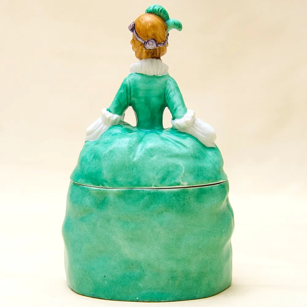 Редкость!!! Фарфоровая Шкатулка - Статуэтка «Дама в зеленом платье». SITZENDORF Германия