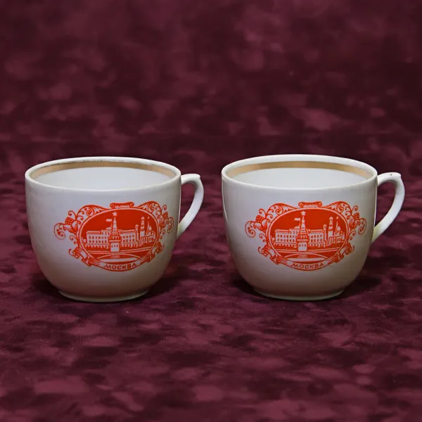 Две чашки «Красная Москва» Фарфор СССР Вербилки, 1970-80 гг.