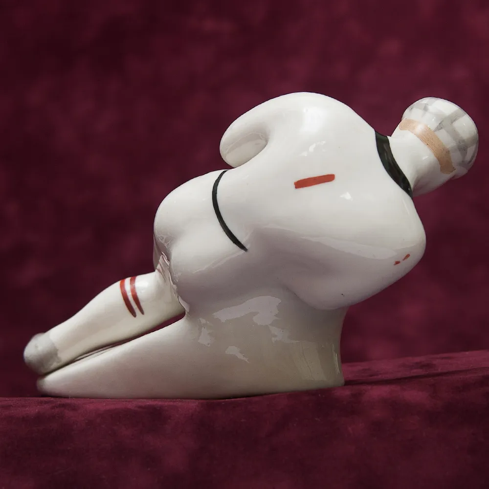 Коллекционная Фарфоровая статуэтка «Футбольный вратарь», СССР Полонне ЗХК. 