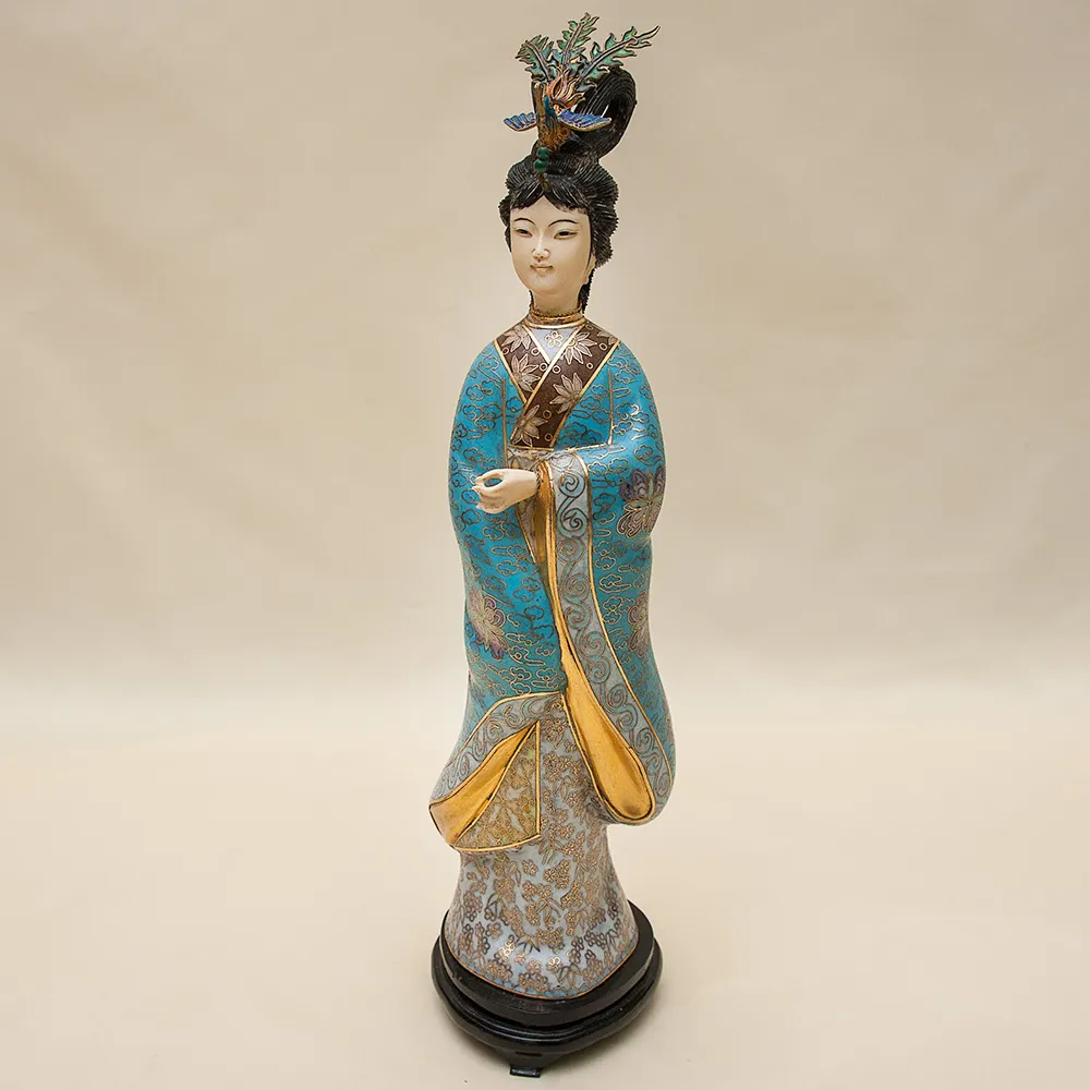 «Девушка в Кимоно» - Статуэтка в технике «Клуазоне» Китай 50 -е годы ХХ века Н - 37 см.