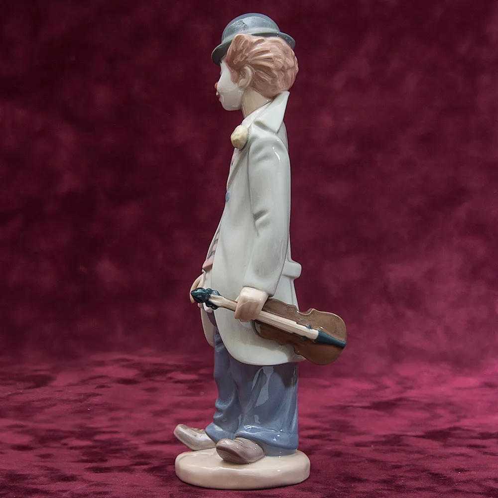 Фарфоровая статуэтка «Клоун со скрипкой» Lladro, Испания - 1987 год.