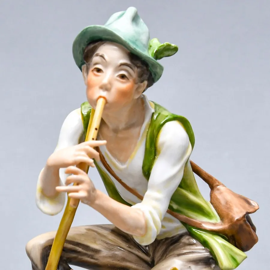 Редкая! Коллекционная Фарфоровая статуэтка «Пастушок с дудочкой» KAISER Porzellan Германия -1967 год.