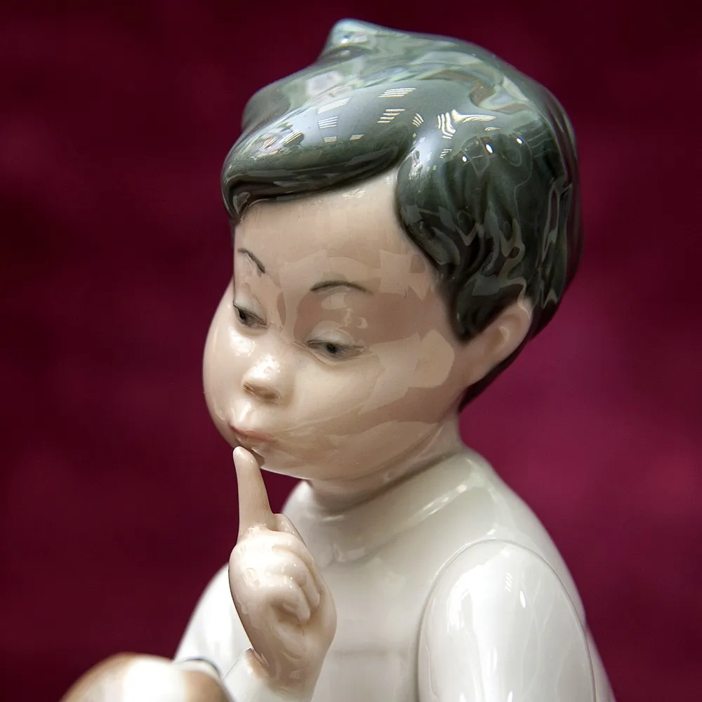 Редкая! Фарфоровая статуэтка «Мальчик с собакой» Lladro, Испания - 1970 год.