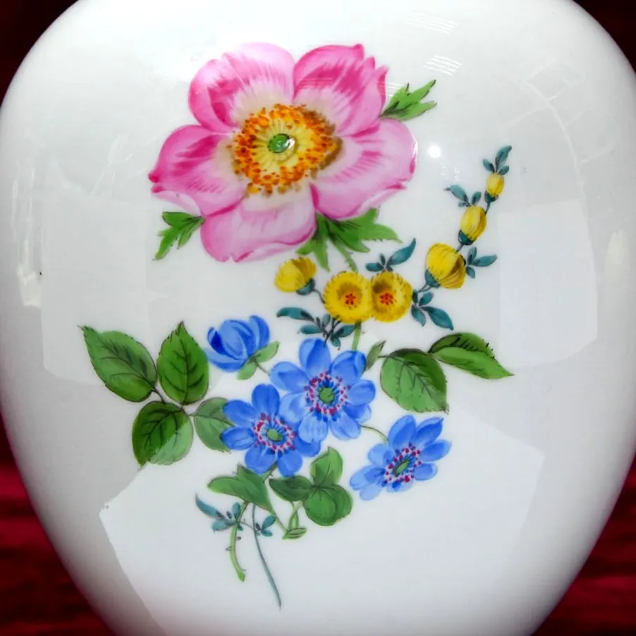 Коллекционная Фарфоровая Ваза,  MEISSEN / МЕЙСЕН, Германия - 1970 год.