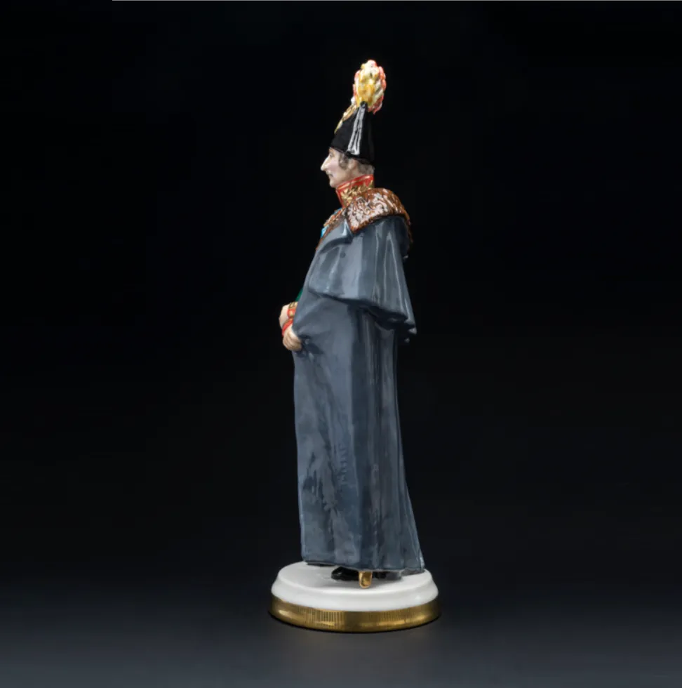 Коллекционная Авторская Статуэтка «Генералы Отечественной Войны 1812 года - Витгенштейн П.Х.», фарфор, Россия.