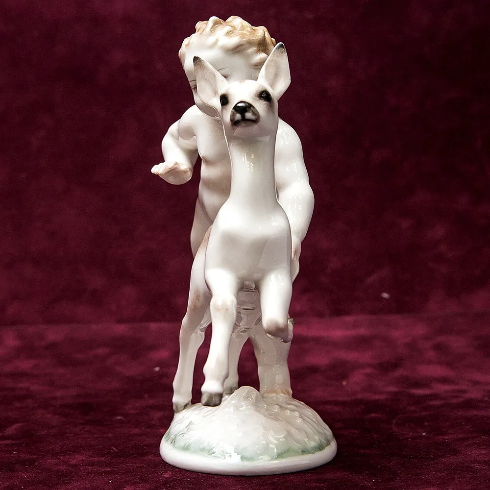 Редкая Фарфоровая Статуэтка «Путти с Олененком», Hutschenreuther,  Германия -1948 год.