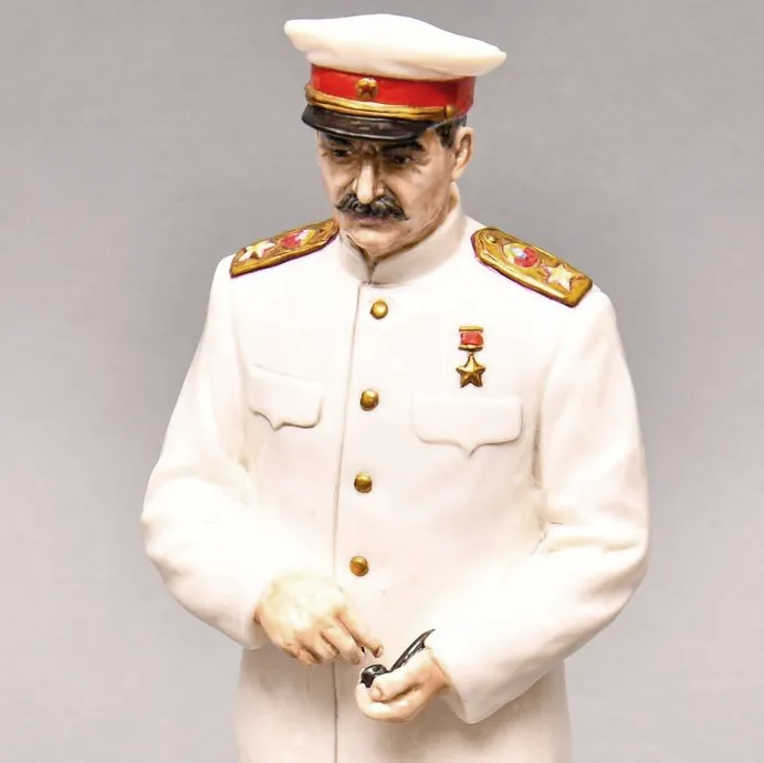 Коллекционная Авторская Статуэтка «Генералиссимус СССР - Сталин И.В.», фарфор, Россия. 