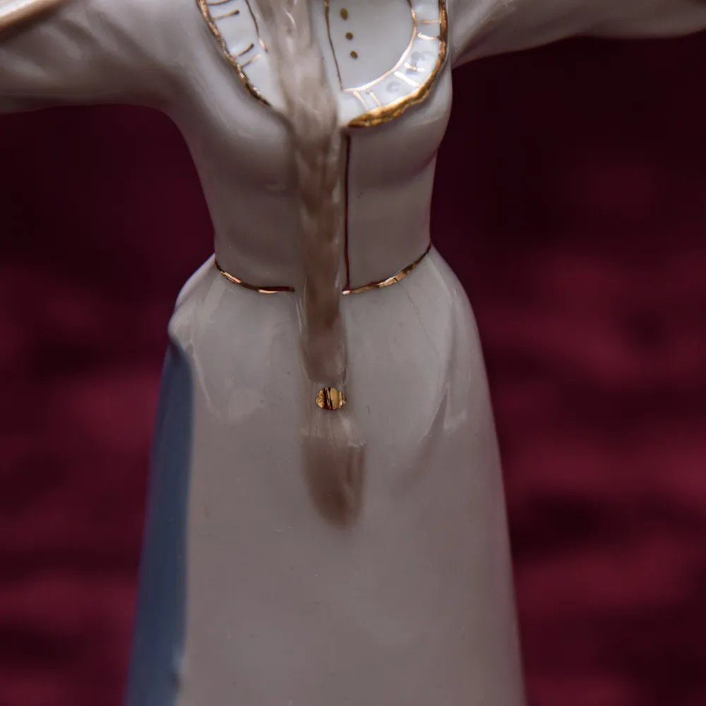 Фарфоровые Статуэтки - Композиция «Тихий Дон» Россия, Кисловодский ФЗ - 2001 год.