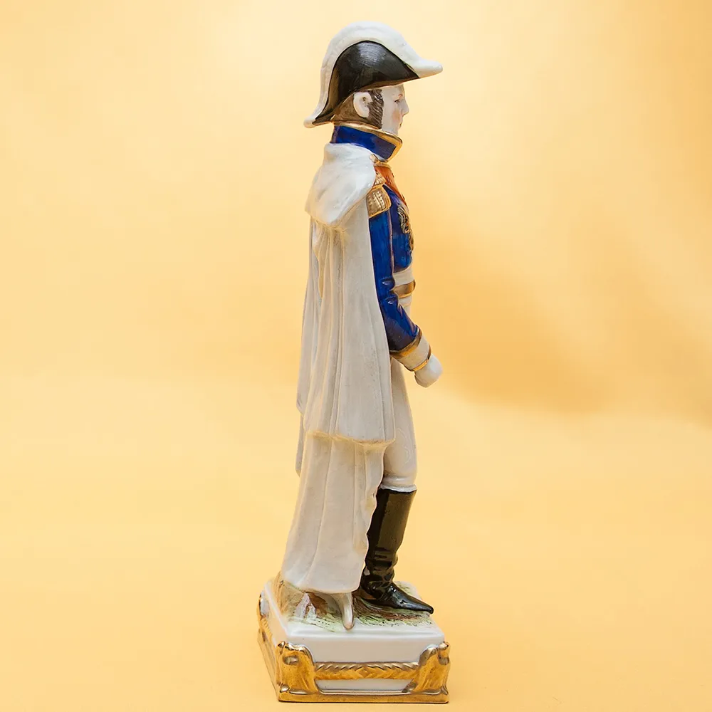 Статуэтка «LANNES» серия «Маршалы Армии Наполеона» Фарфор Scheibe - Alsbach.