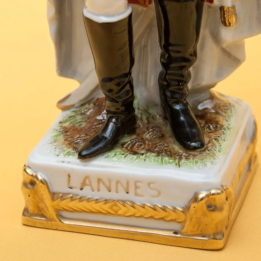 Статуэтка «LANNES» серия «Маршалы Армии Наполеона» Фарфор Scheibe - Alsbach.